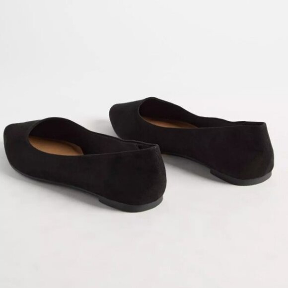 Pointed Toe Flat (WW) - Picture 3 of 4